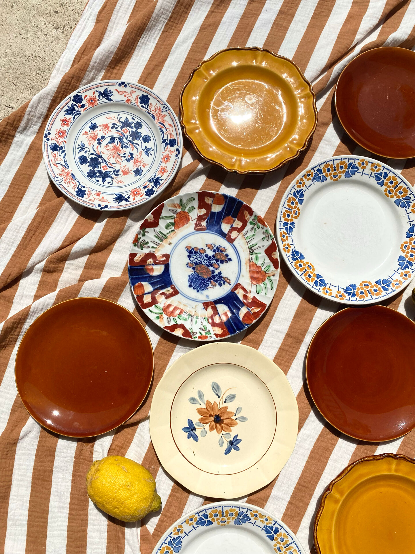 Set of 12 mismatched antique plates