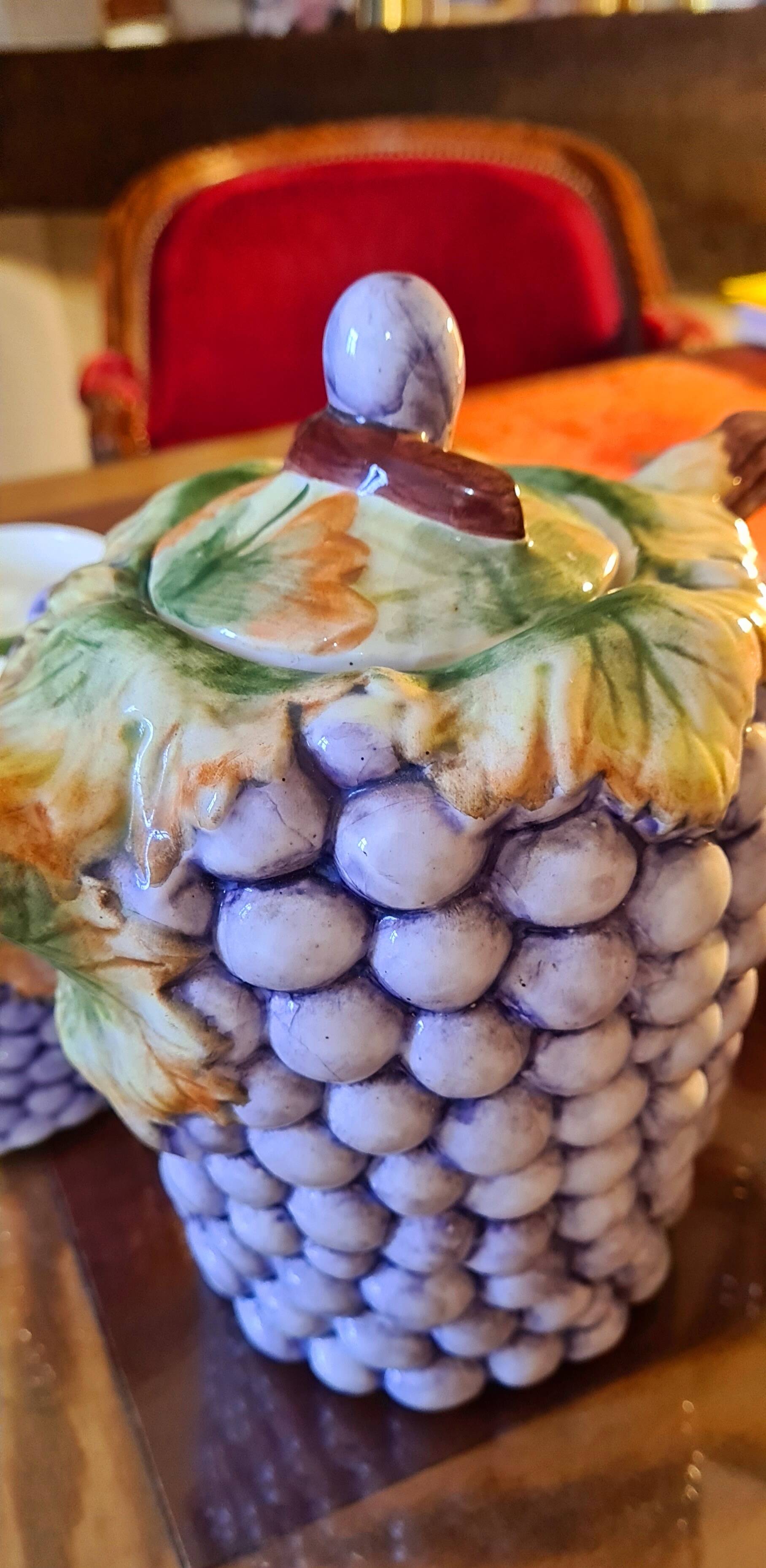 Set in Portuguese slip