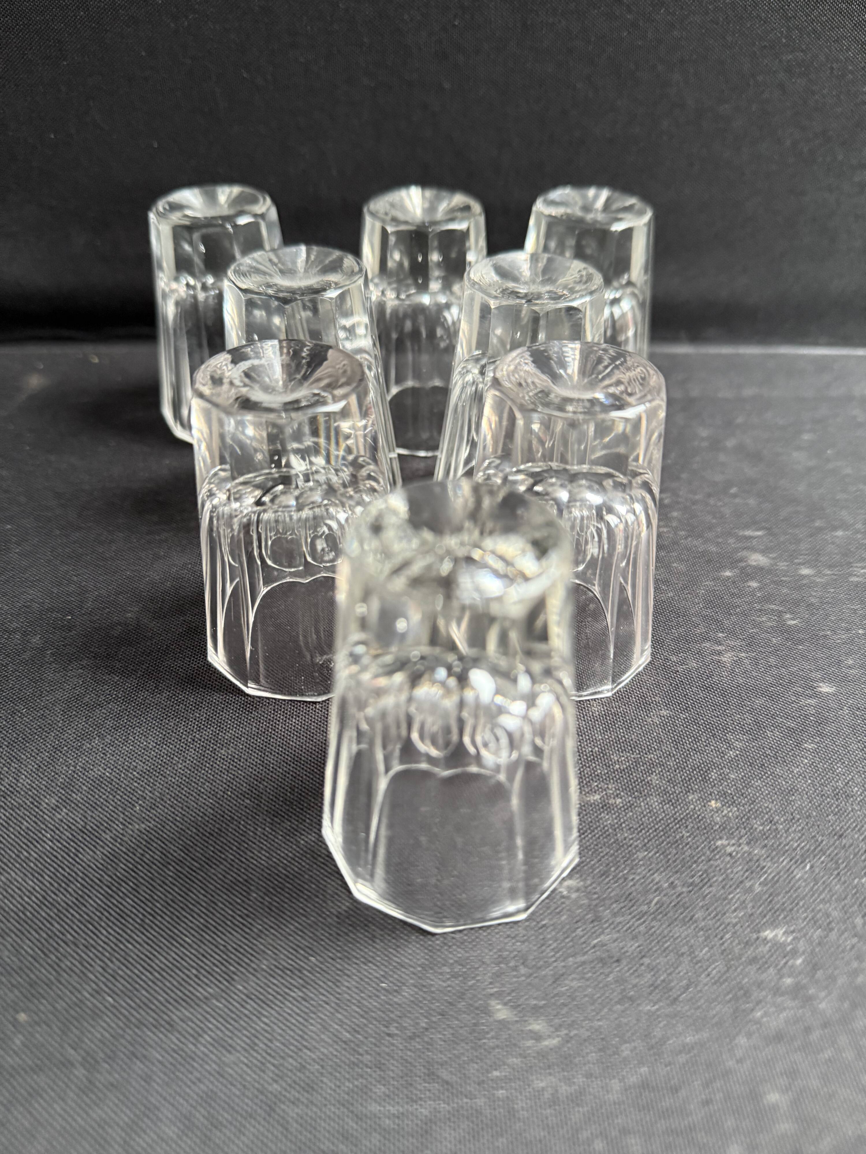 8 Liqueur Glasses – Blown and Cut Crystal