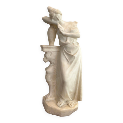 Sculpture en marbre de Carrare représentant une jeune fille romantique à la cruche signé Dante Zoi de Florence, Italie XIXème siècle
