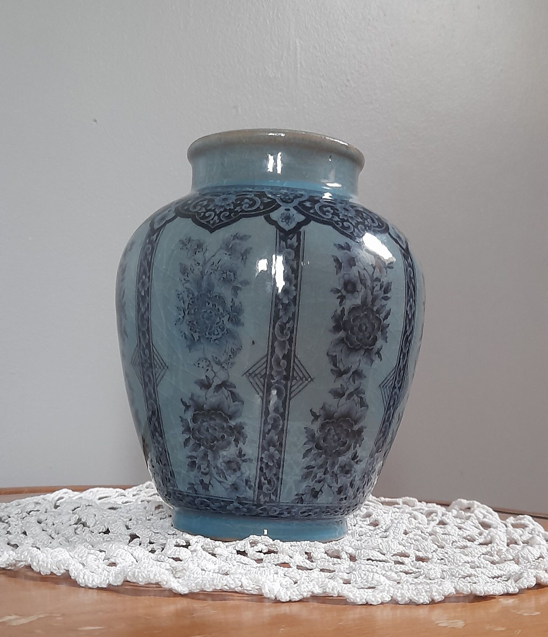 Decorative vase in blue glazed ceramic with floral decoration and arabesques, circa 1930