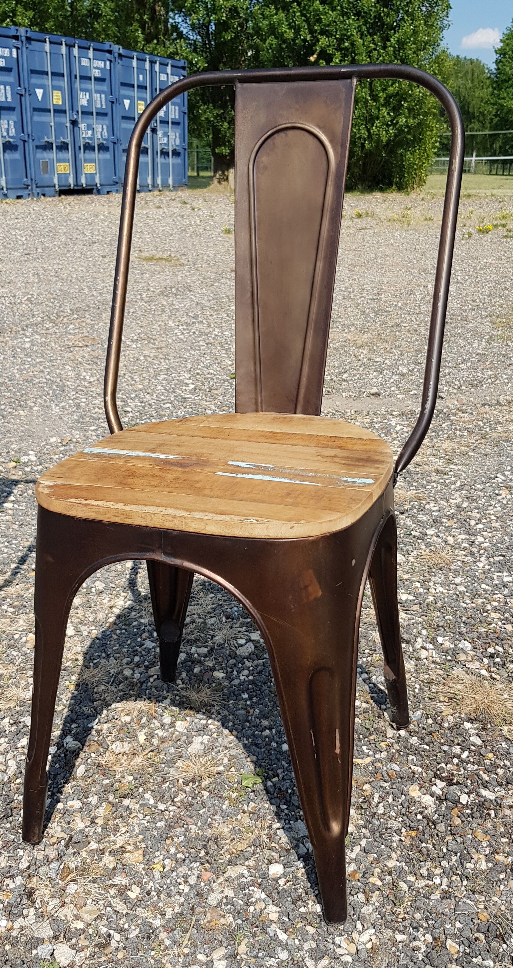 Set of 4 metal chairs with teak seat