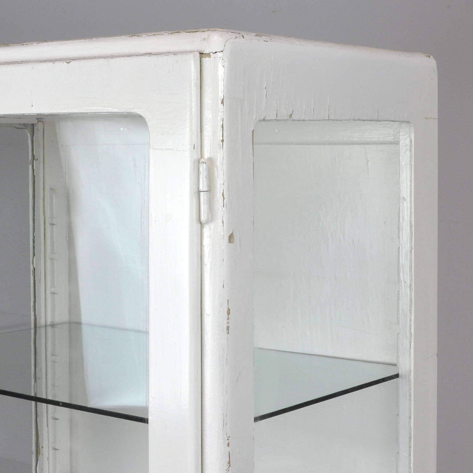 Cabinet médical en bois années 1950