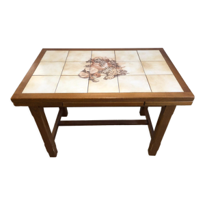 table de cuisine carrelée