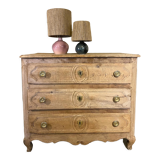 Chest of drawers early nineteenth century in light oak
