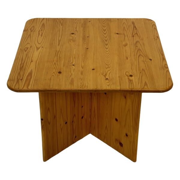 Table basse / table d'appoint vintage en pin au design organique minimaliste