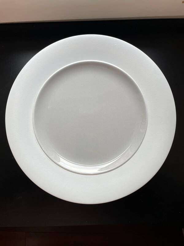 25.5 cm Salins les Bains Vintage Plate - 12 available