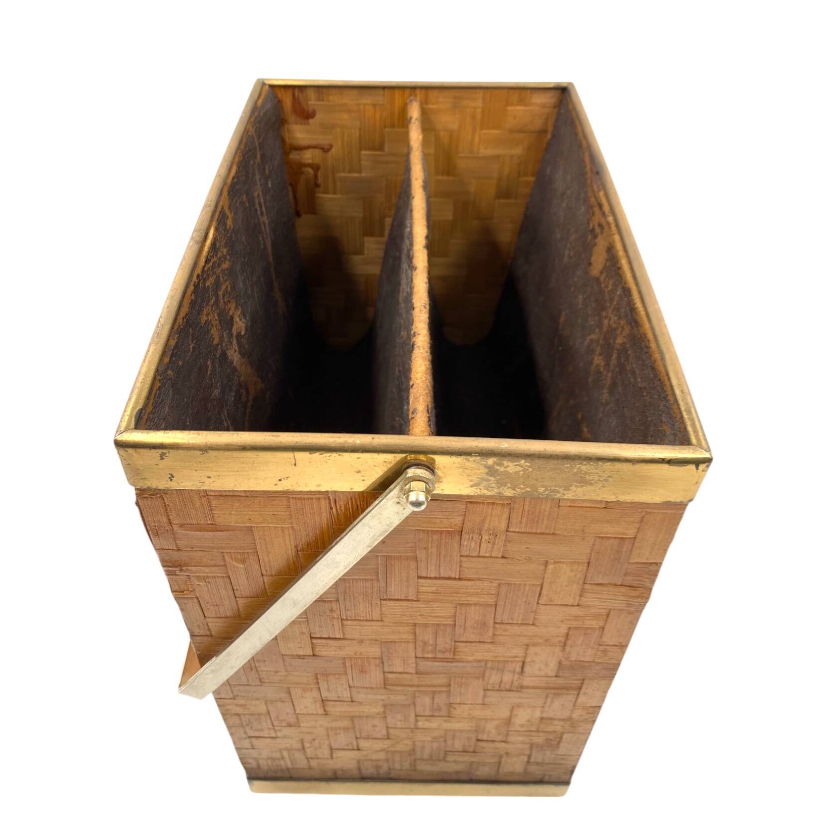 Hollywood regency brass and woven bamboo magazine rack, Metal Linea Nova Italy 1970