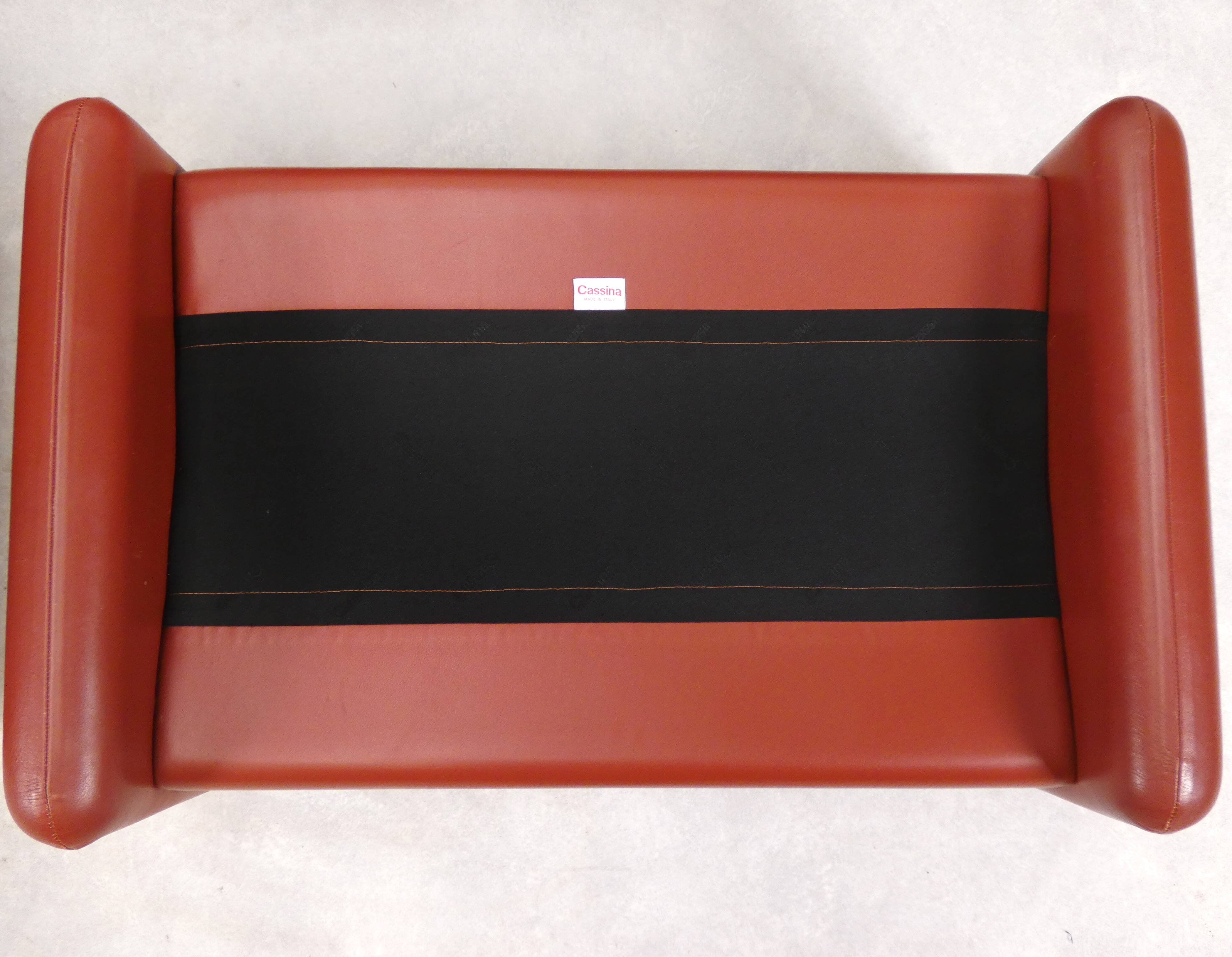 2 Cassina Maralunga fauteuils with ottoman