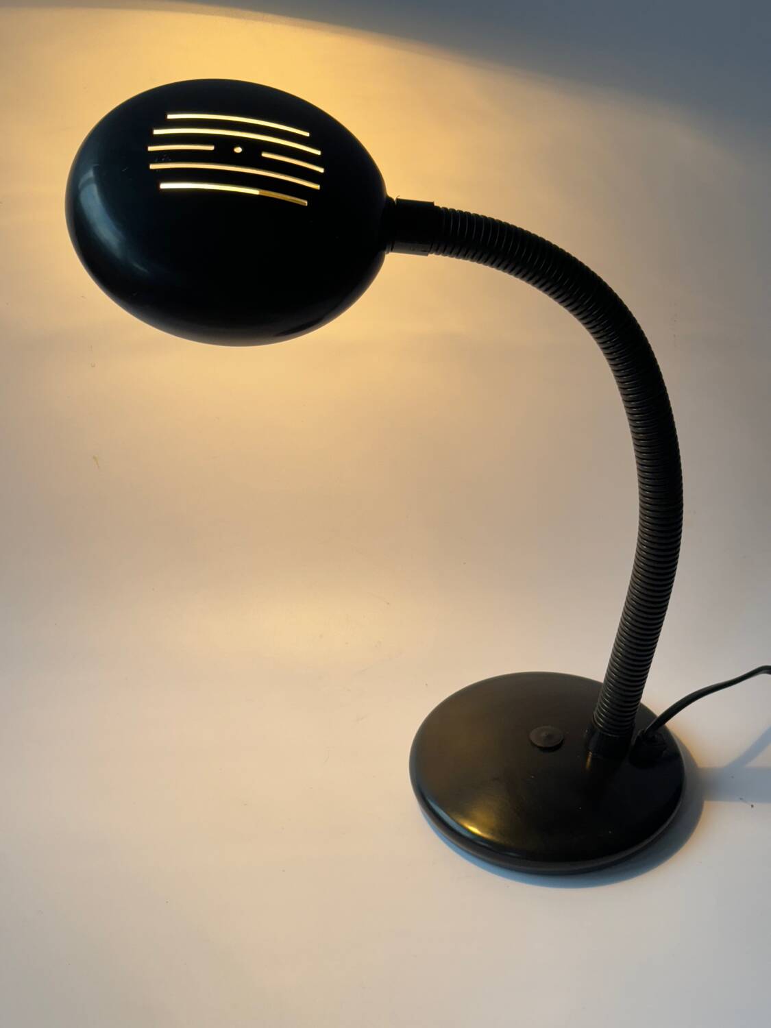 Lampe de bureau Aluminor noir 1980