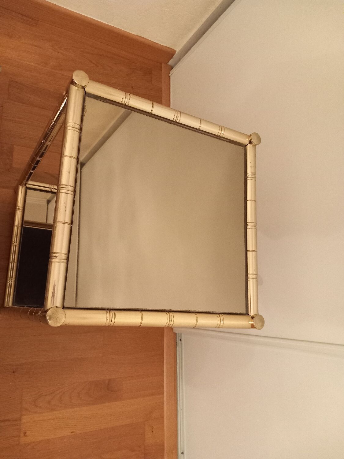 Set of 2 bedside tables