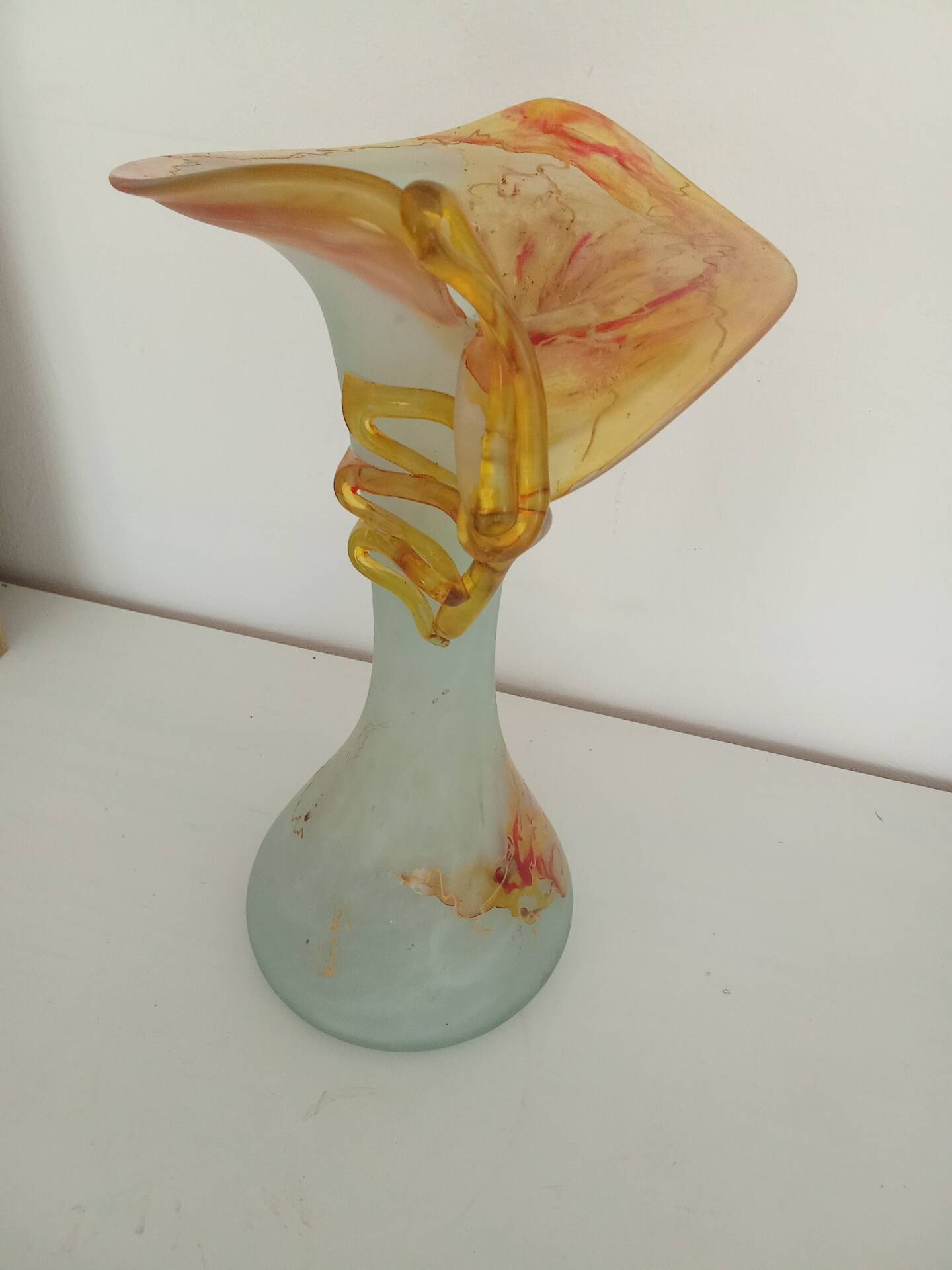 Vase en pâte de verre