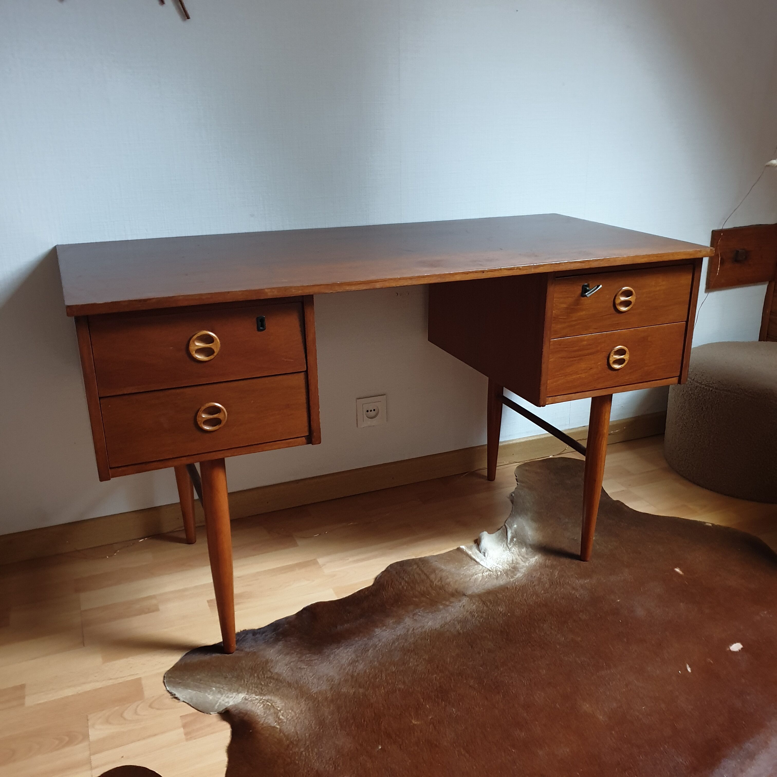 Bureau scandinave teck