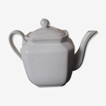 Nineteenth earthenware teapot