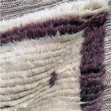 Magnificent handcrafted rug 250cm x 150cm