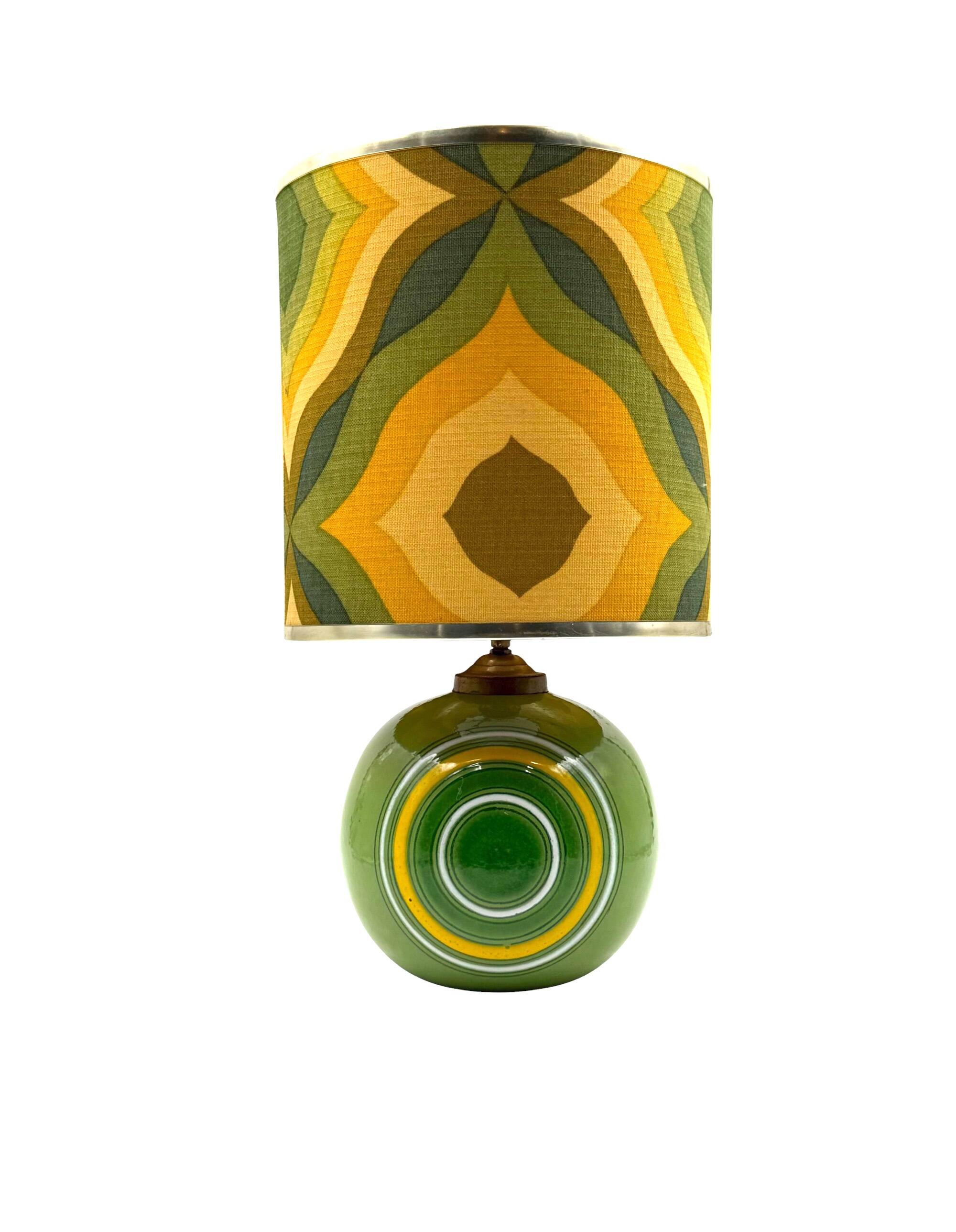 Space Age green ceramic table lamp, Italy 1960s