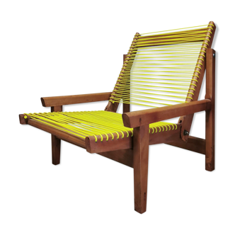 Wooden and scoubidou armchair