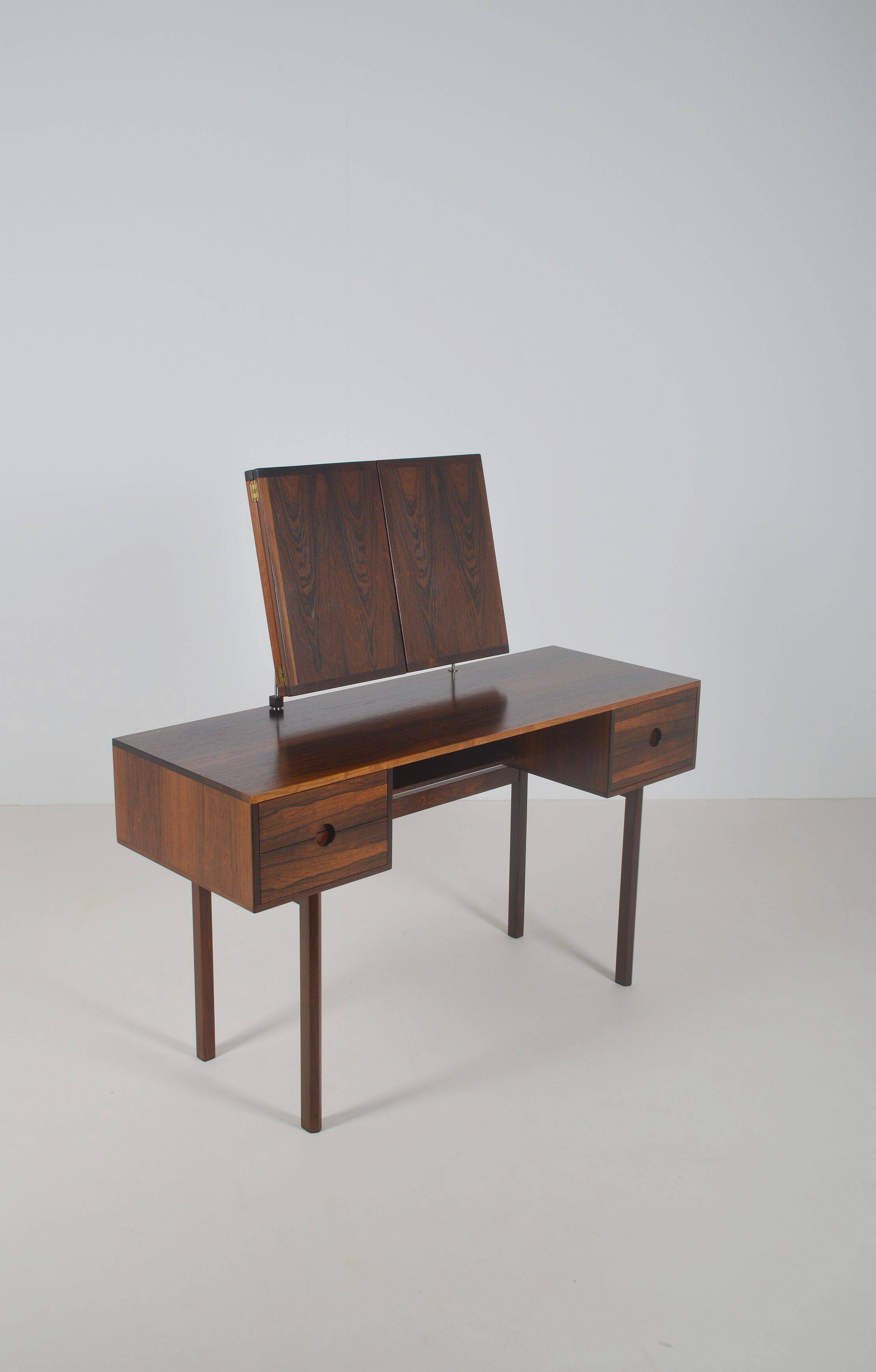 Danish dressing table in rosewood by Kai Kristiansen for Aksel Kjersgaard