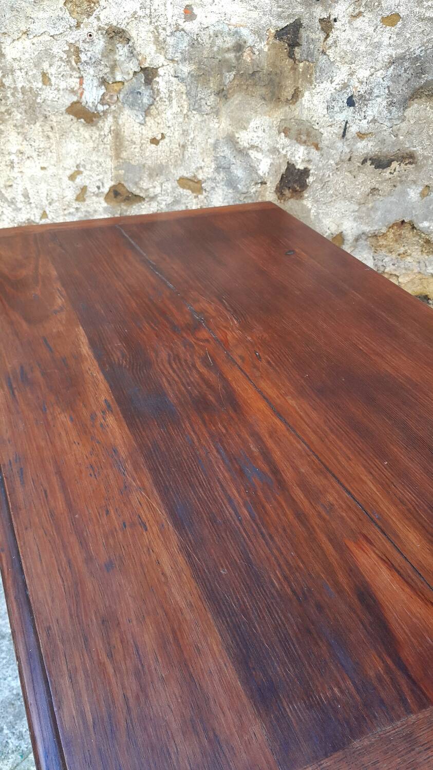 Bistro table