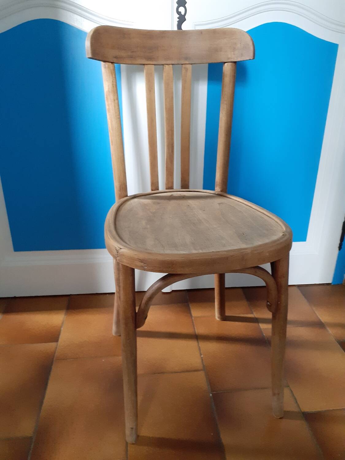 Bistro chair