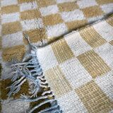 Wool carpet
