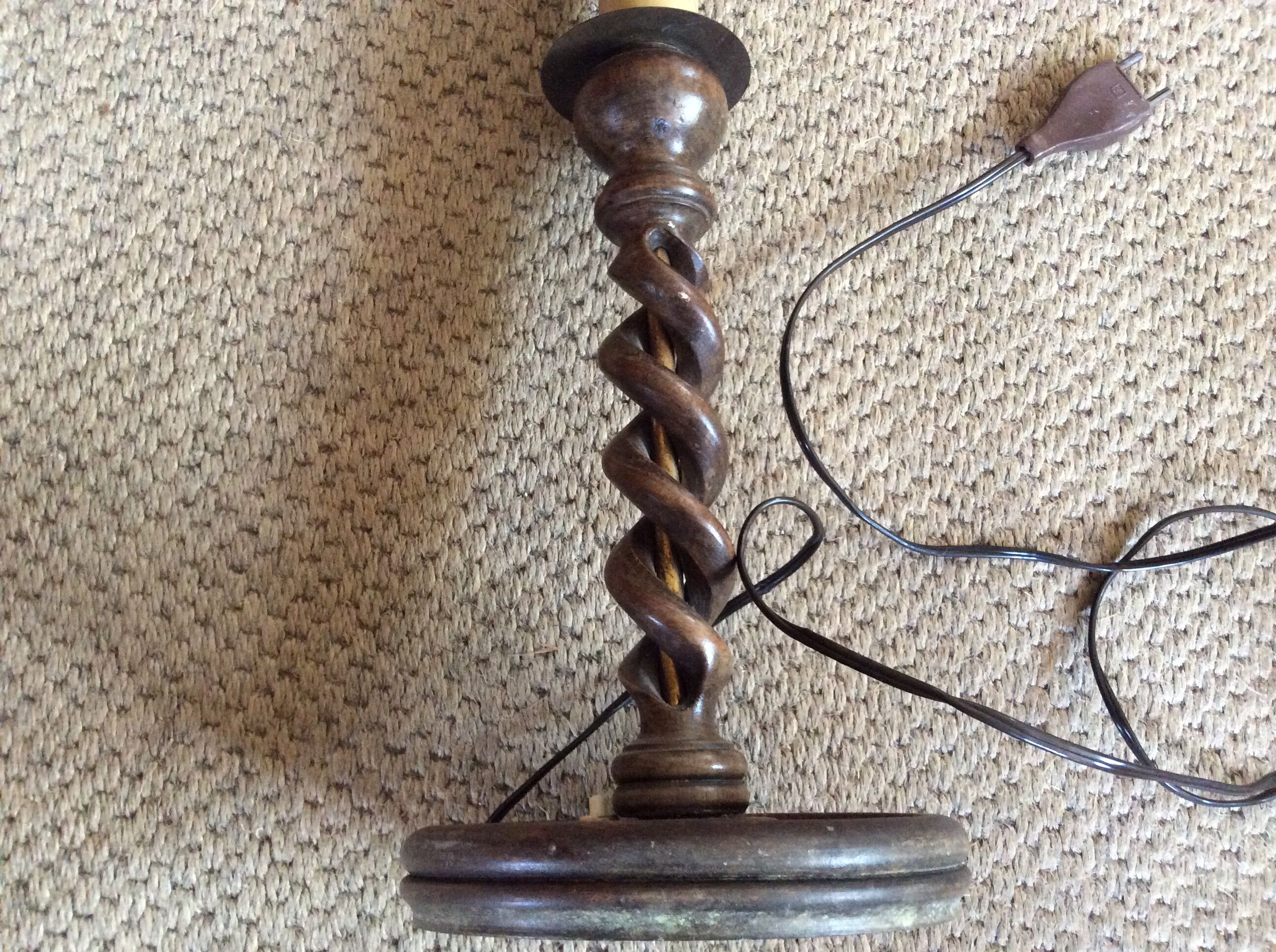 Wooden lamp foot