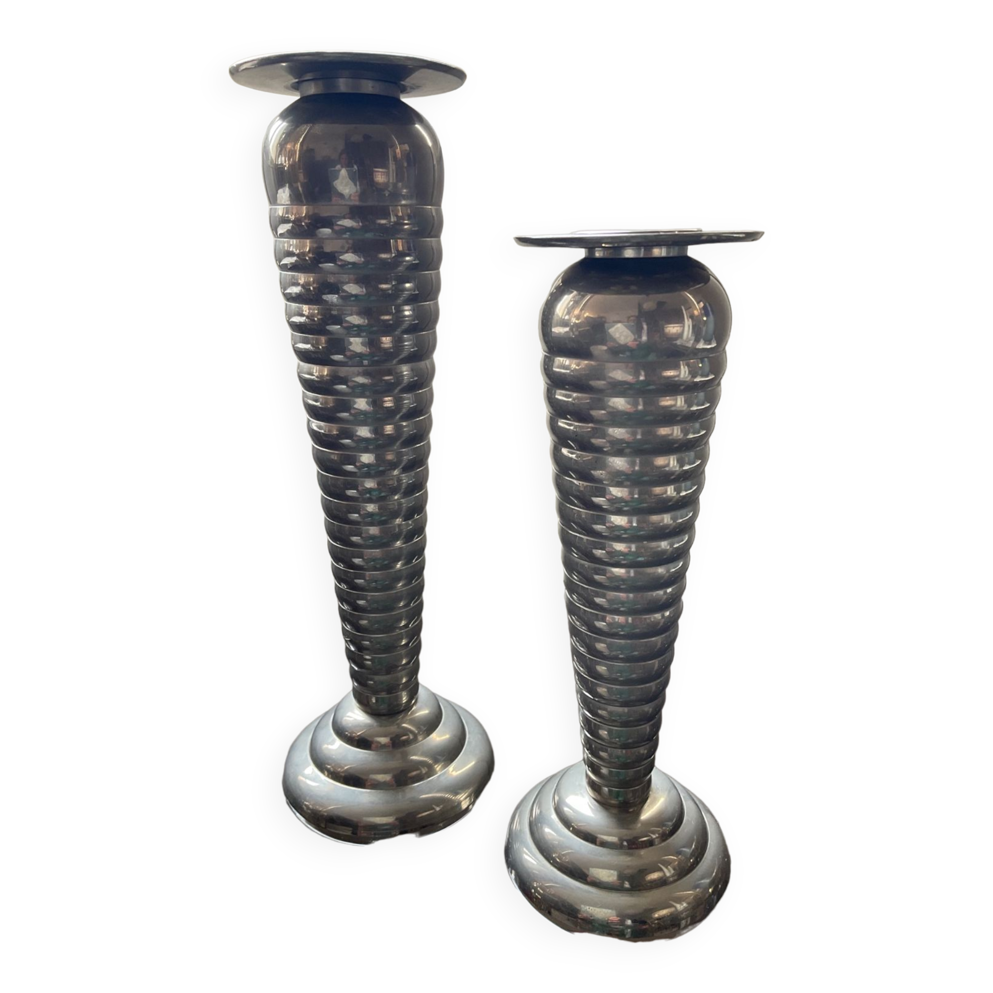 Duo de bougeoirs Art Déco en laiton argenté