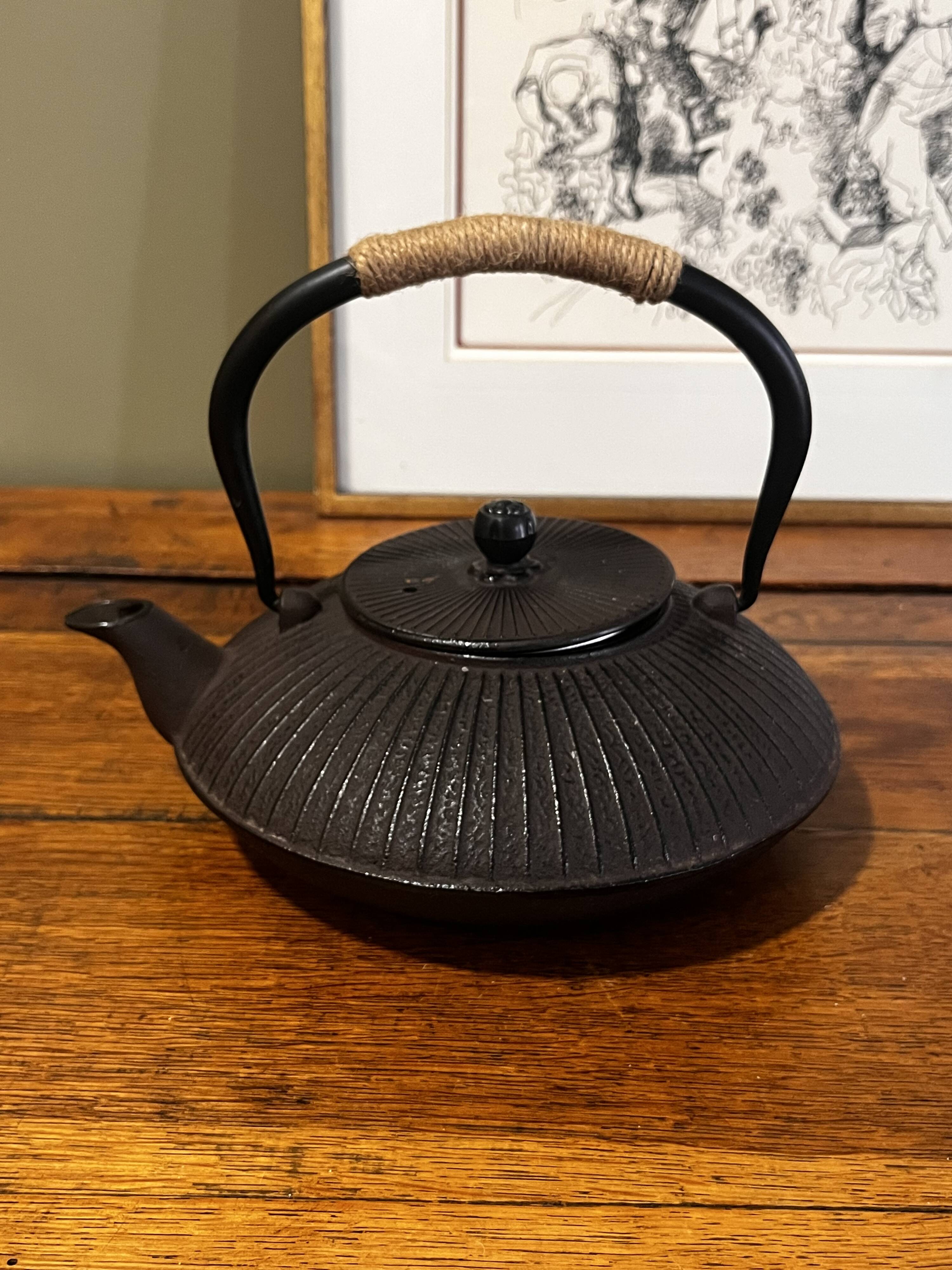 Théière en fonte