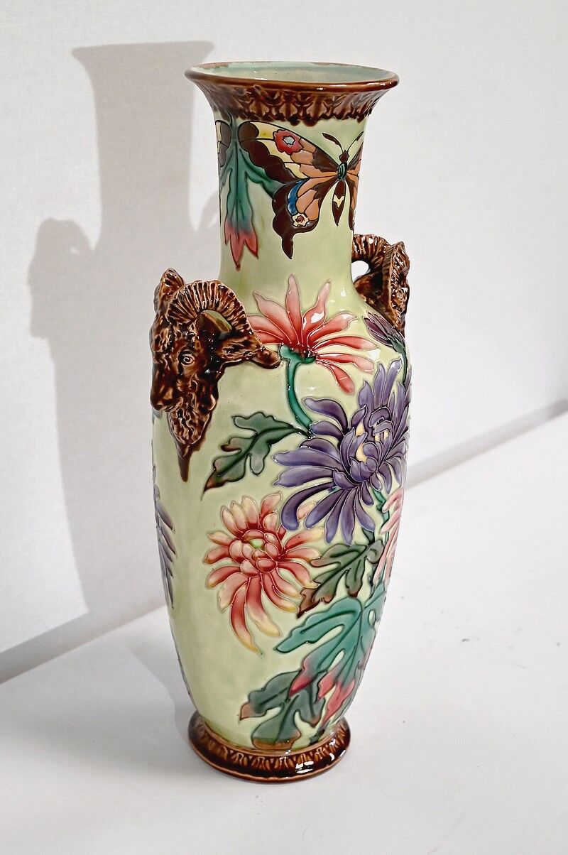 Ceramic vase – 1930