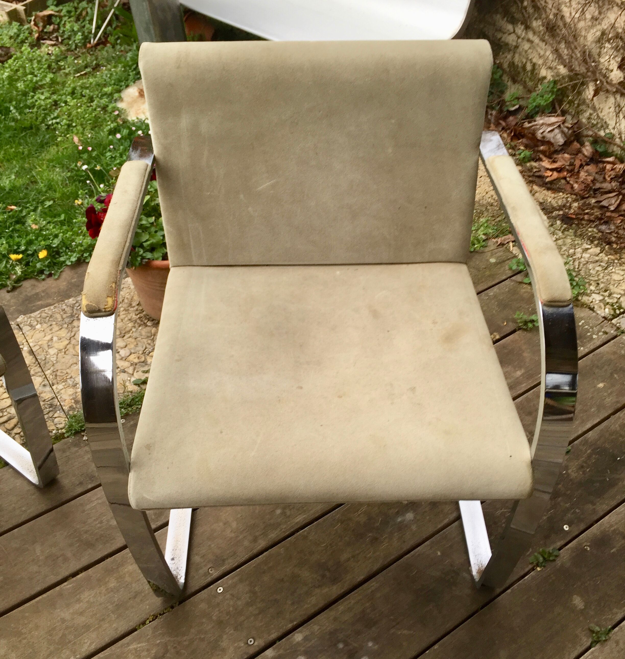 Paire de fauteuils Brno de Ludwig Mies van der Rohe