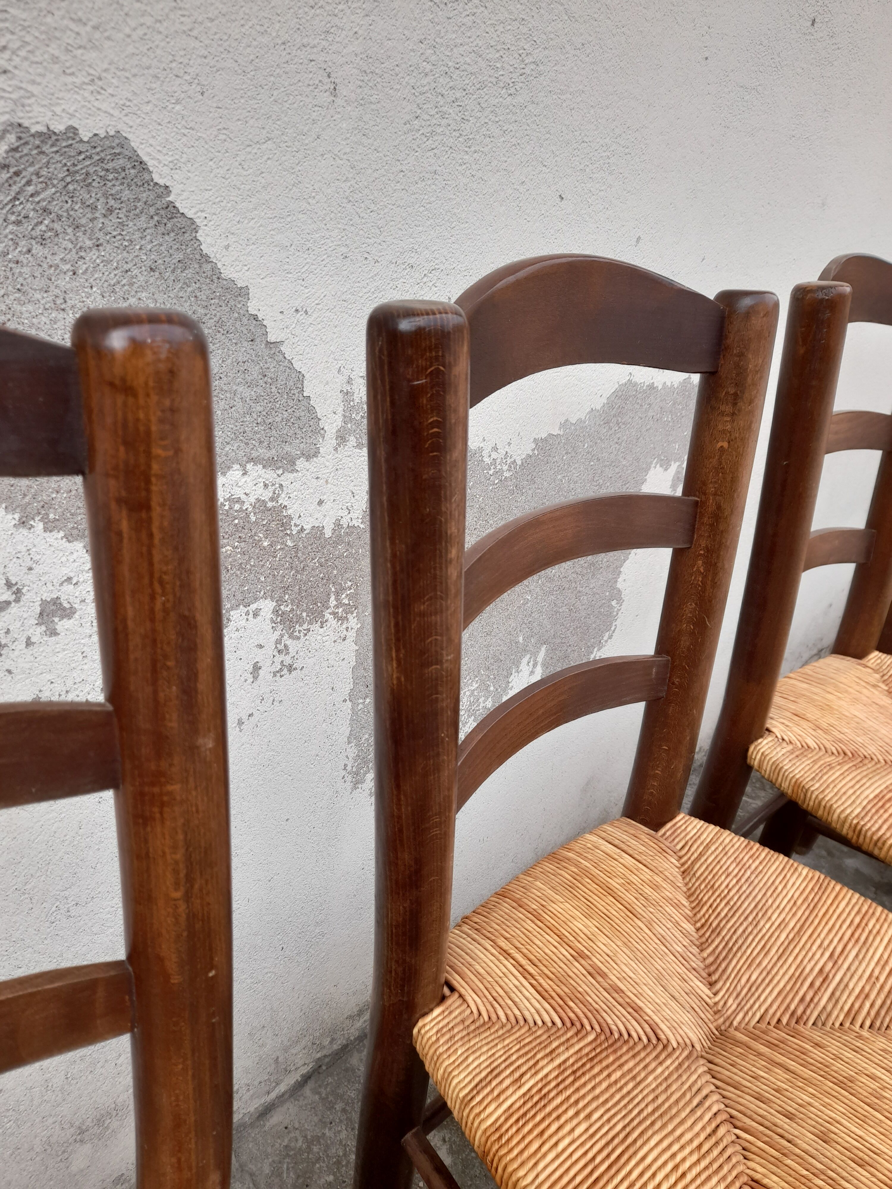 Série de 10 chaises paillé rustique anciennes