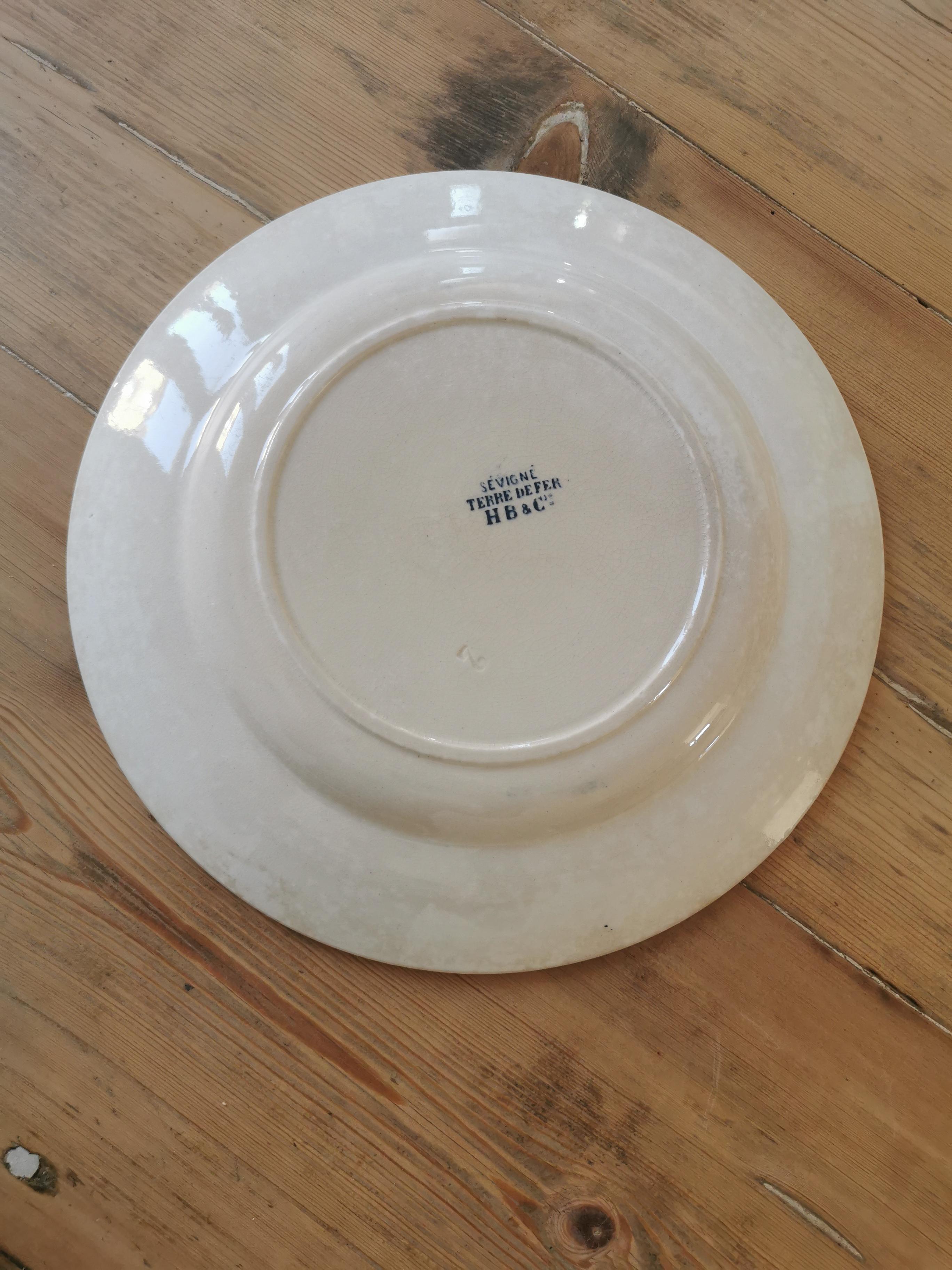 Round flat HBCM model Sévigné