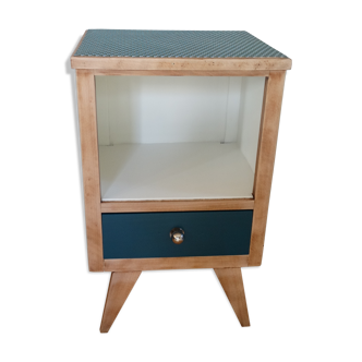 Bedside table
