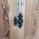 Buffet stripped fir