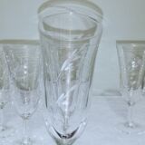 5 champagne flutes decorated with engraved ears