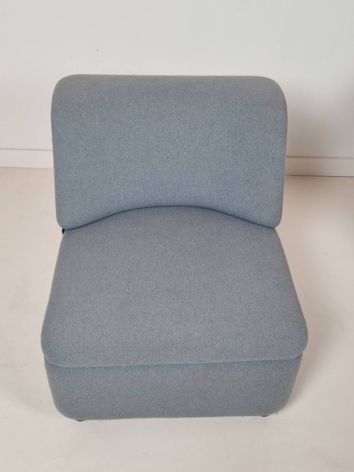 Vintage 1980s chaise lounge