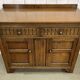 Buffet anglais en chêne des années 1950