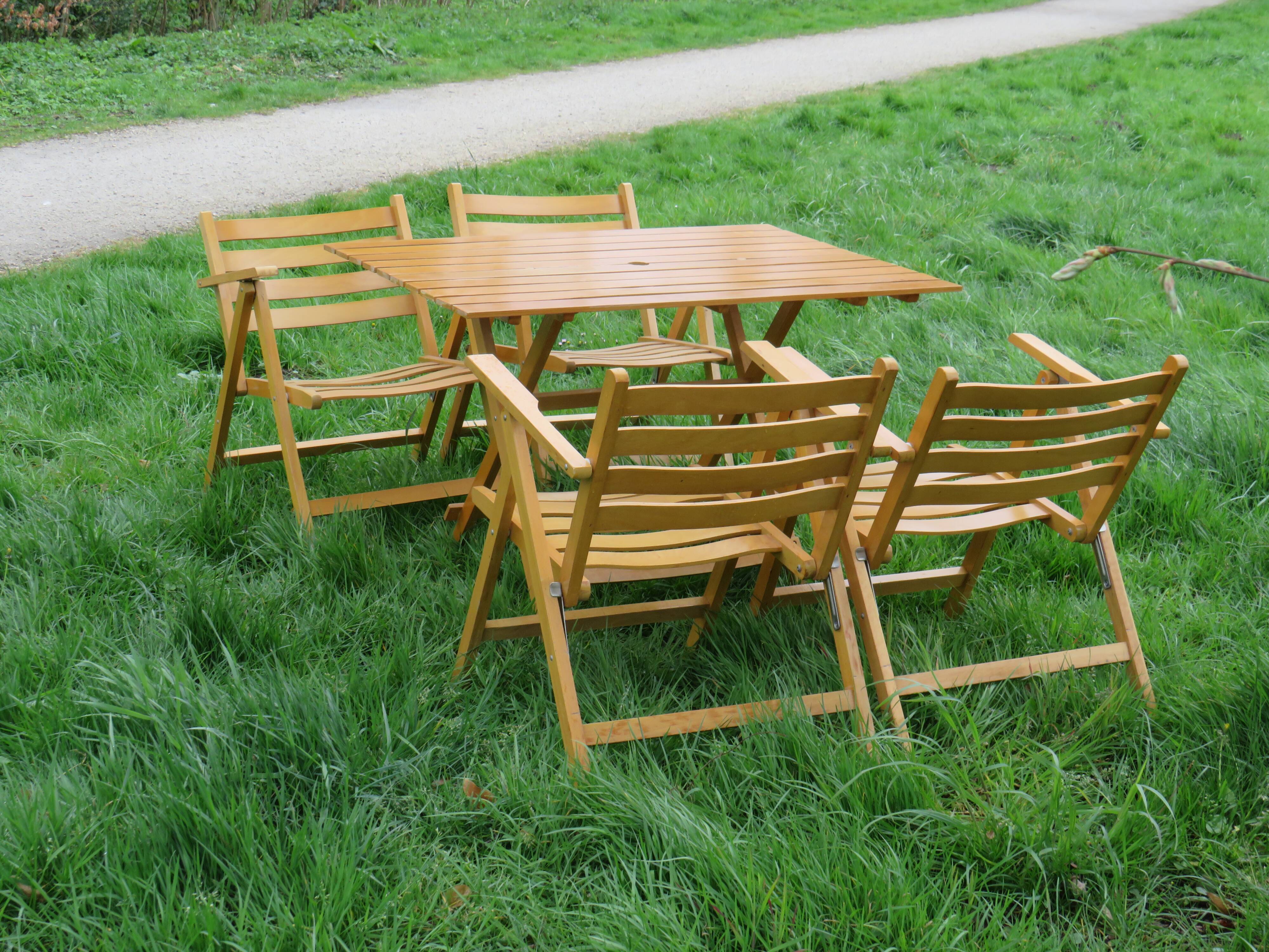 Vintage wood folding garden set.