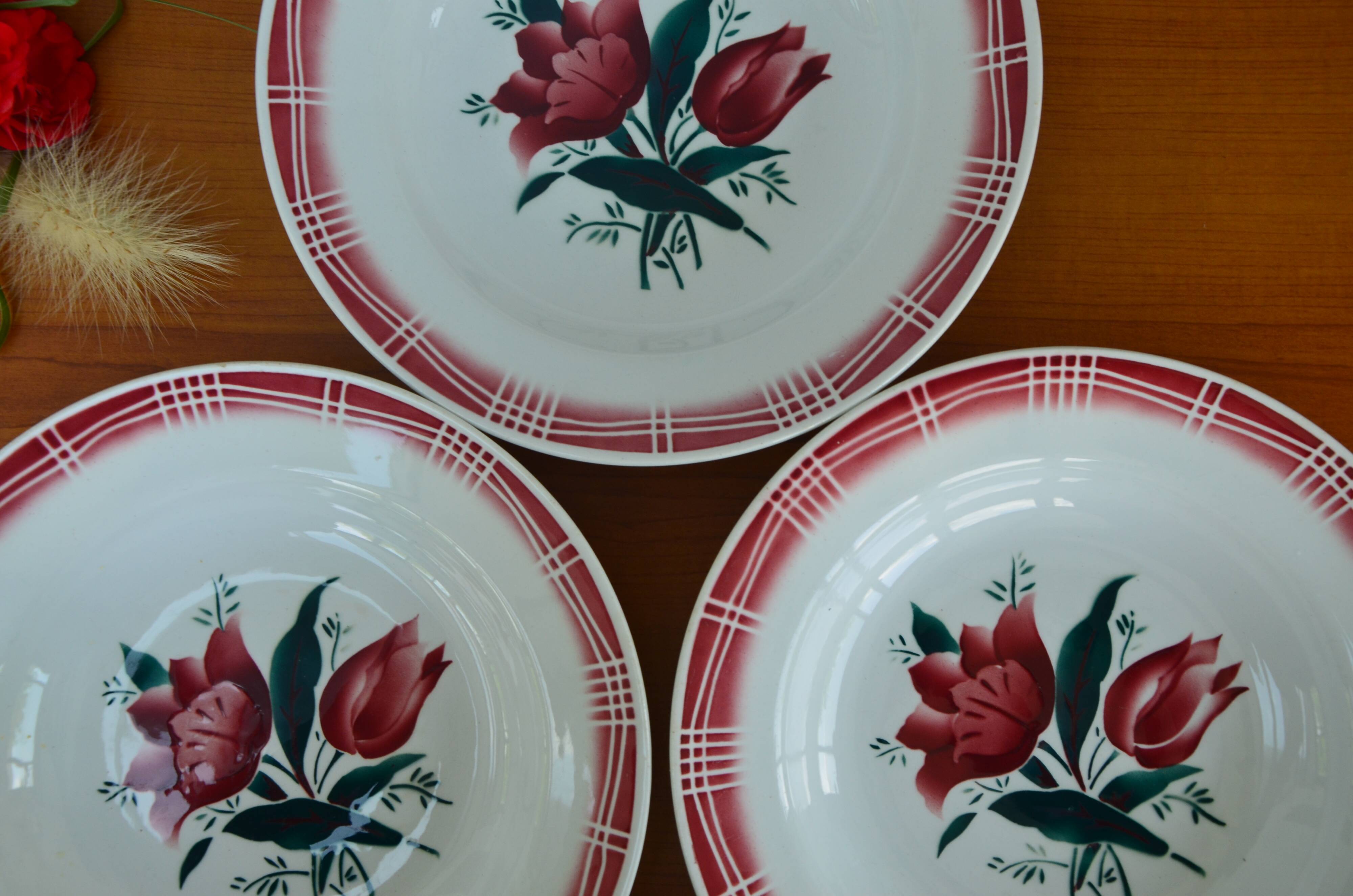 Set of 3 Saint Amandinoise soup plates