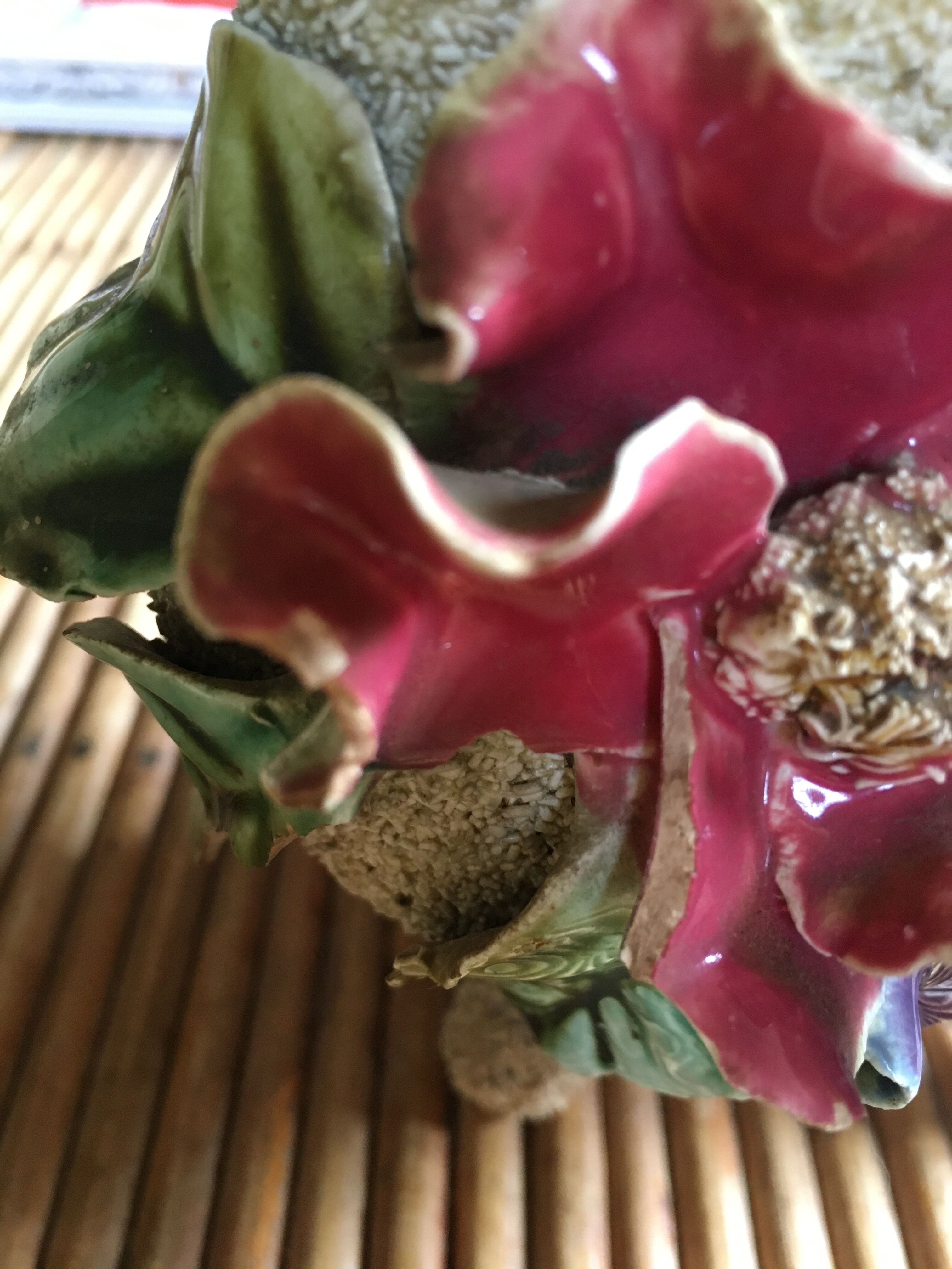 Cache pot in dabbling