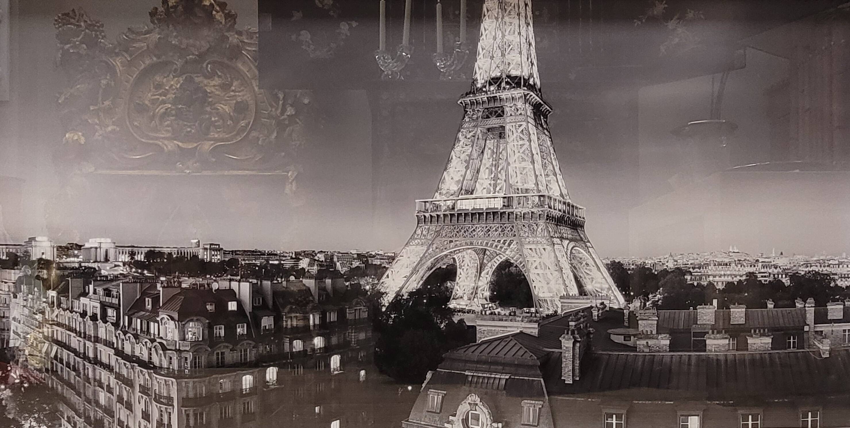 Photography “La Torre Eiffel y Paris”, Roche Bobois, century XXI - France