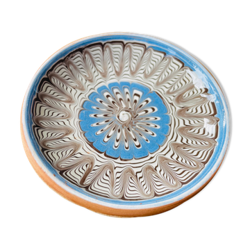 Romanian handicraft ceramic plate