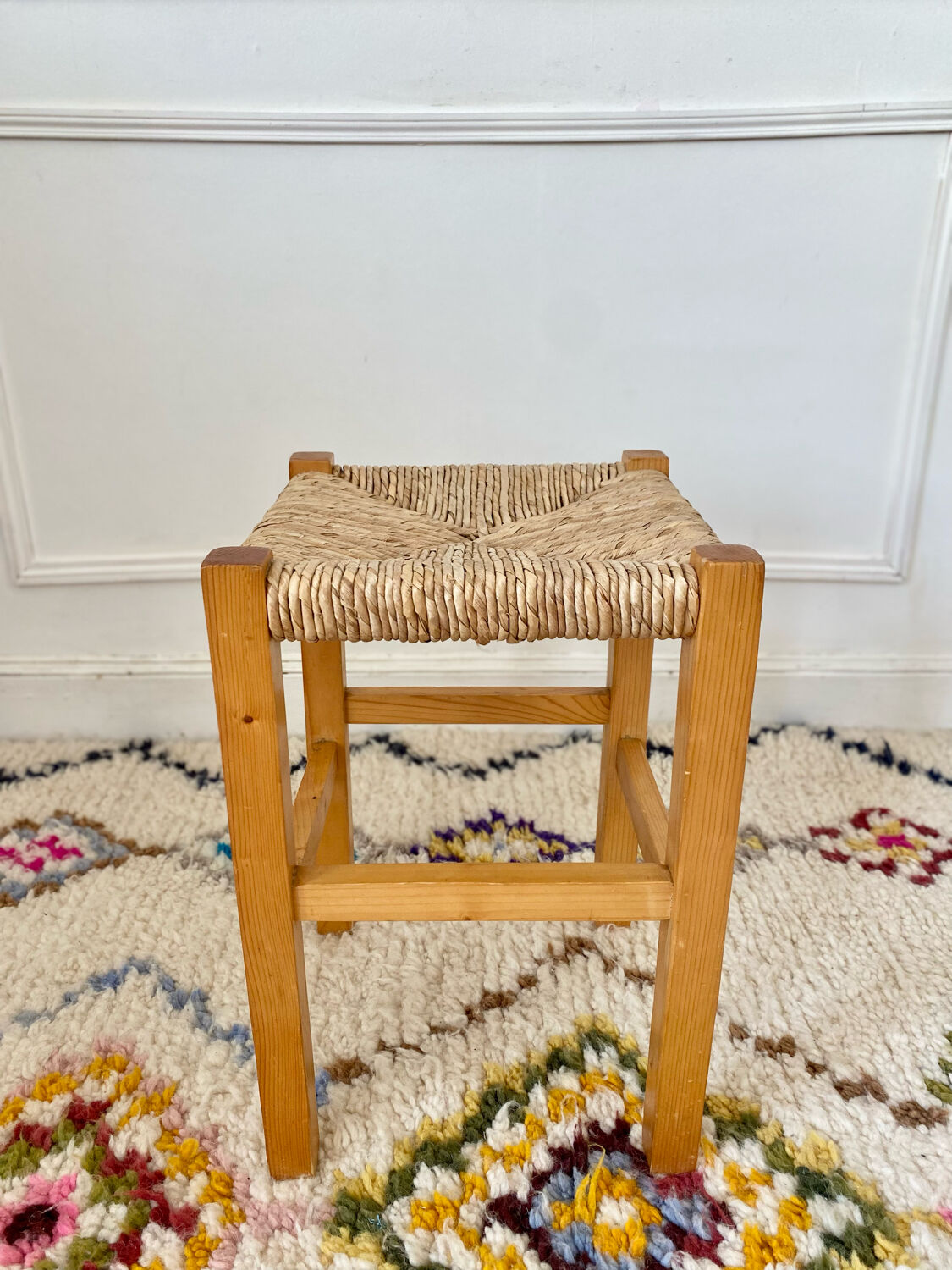 Tabouret bois paillé vintage