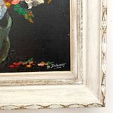 Old oil on canvas depicting a bouquet of flowers