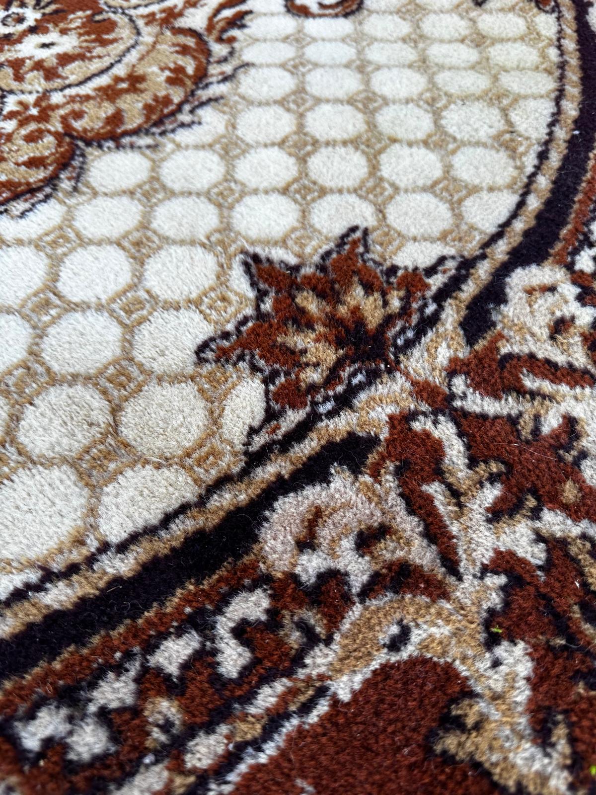 Oriental style round rug 170cm