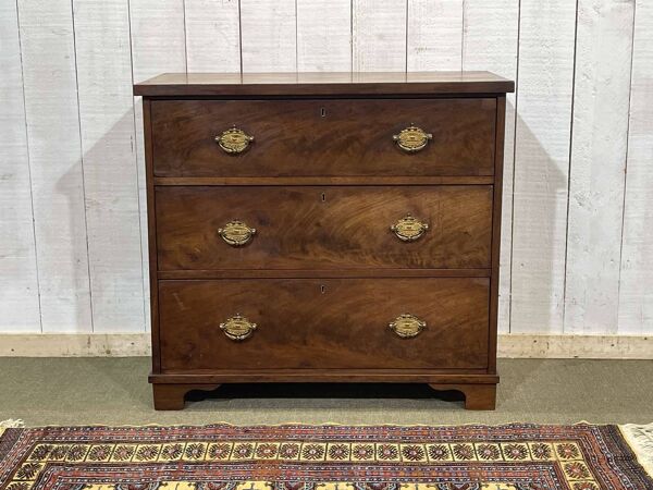 Commode anglaise 3 tiroirs 19ème en acajou