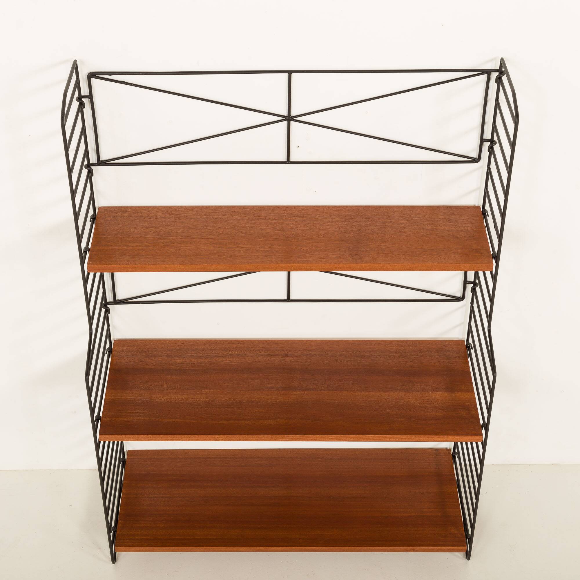 Étagère autoportante String scandinave des années 1960, Suède