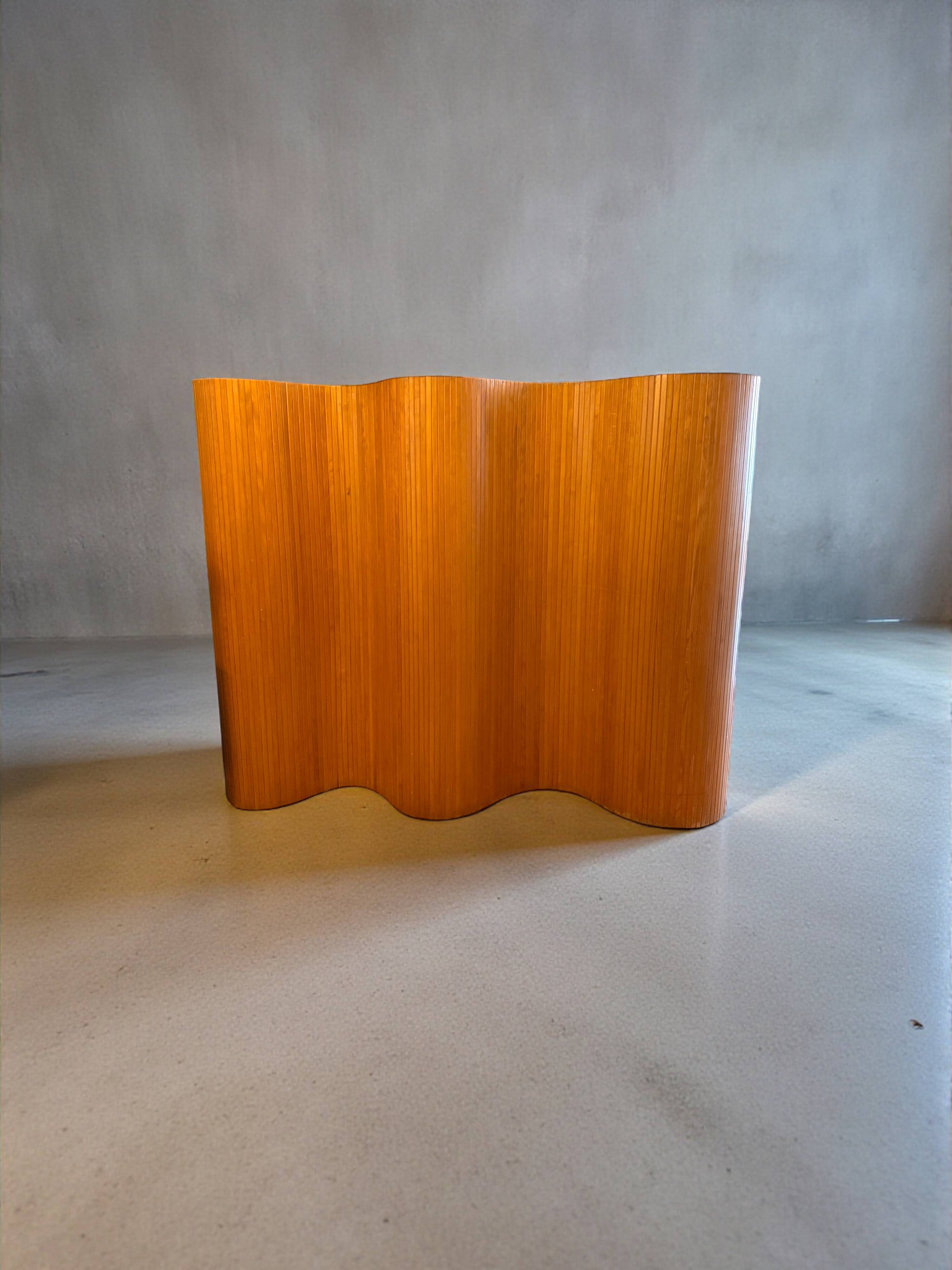 Baumann Sons & Company, large screen made of beech slats circa 1930-1940