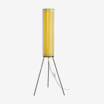 Lampadaire tripode en métal et plastique jaune des années 50