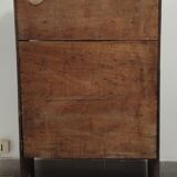 Trade cabinet cabinet